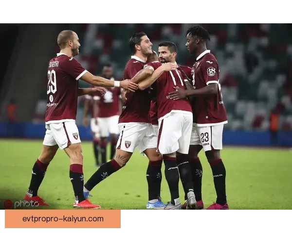 英超赛季中，狼队表现稳健，近期状态回暖引发关注