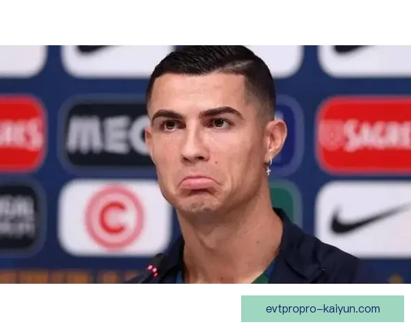 世界杯期间罗纳尔多复出计划引发球迷热议